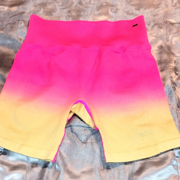 PINK Victoria's Secret Pants - Pink Victoria’s Secret Pink Active Biker Shorts
